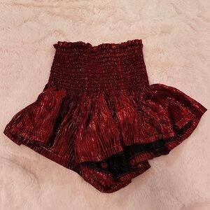 Fits very small more like xxs and so cute